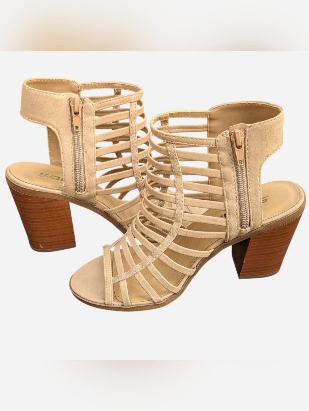 SODA Caged Nude Square Block Heel Sandals 7 Cottage Boho Coastal Cream Beige Tan